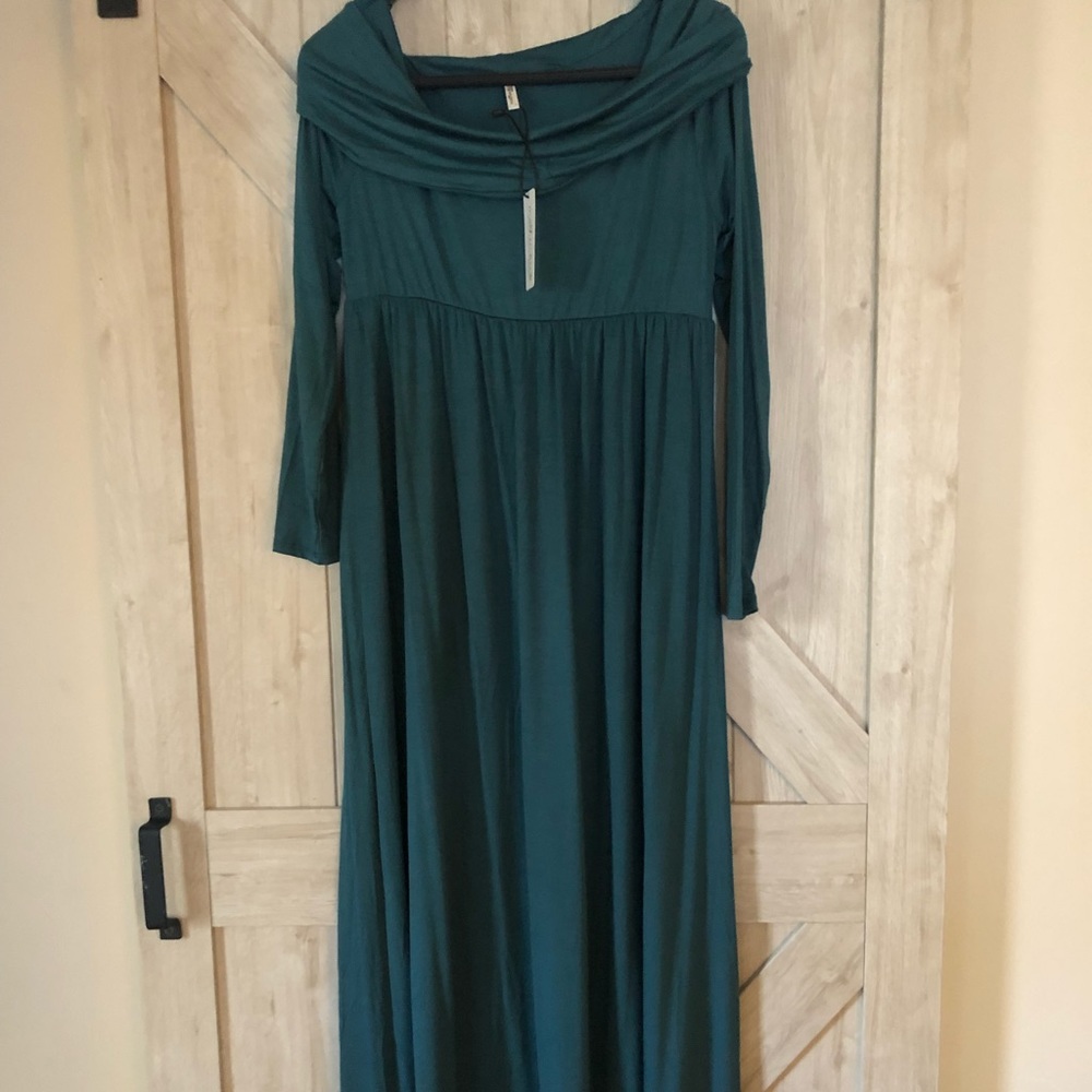 NWT Mother Bee off the shoulder maxi dress